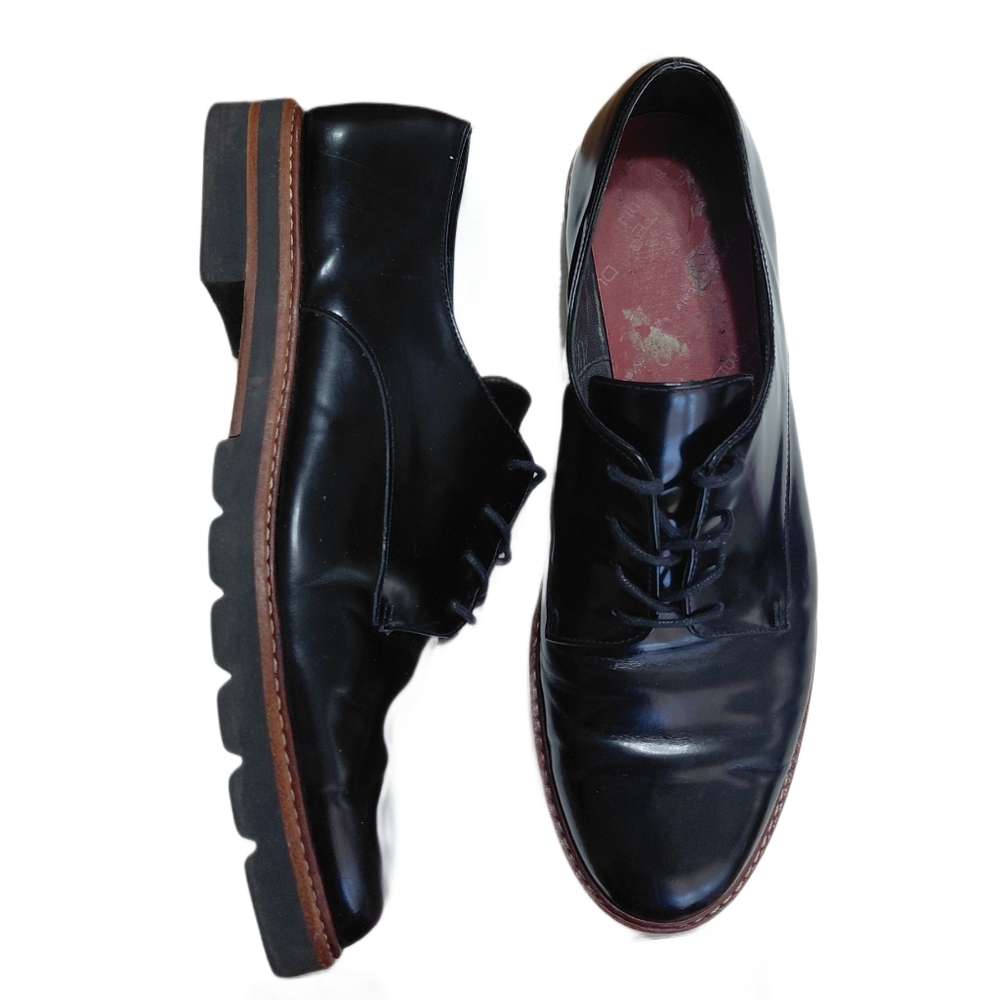 Stuart Weitzman Black Leather Oxford Shoes Women's Lace Up Flats Size 9